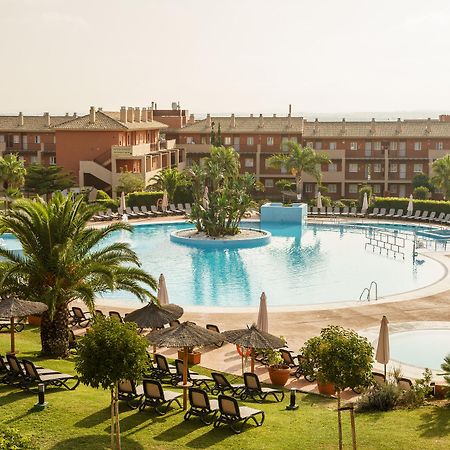 Ilunion Sancti Petri Aparthotel Chiclana de la Frontera Bagian luar foto