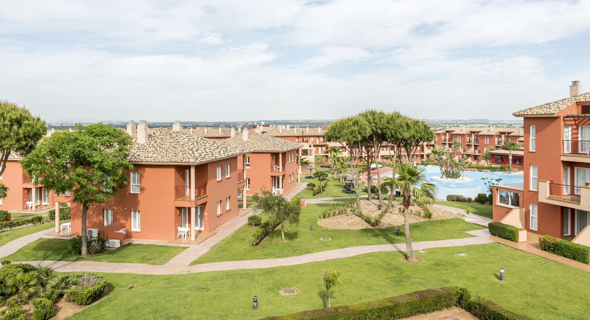 Ilunion Sancti Petri Aparthotel Chiclana de la Frontera Bagian luar foto
