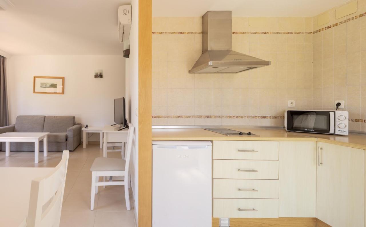 Ilunion Sancti Petri Aparthotel Chiclana de la Frontera Bagian luar foto